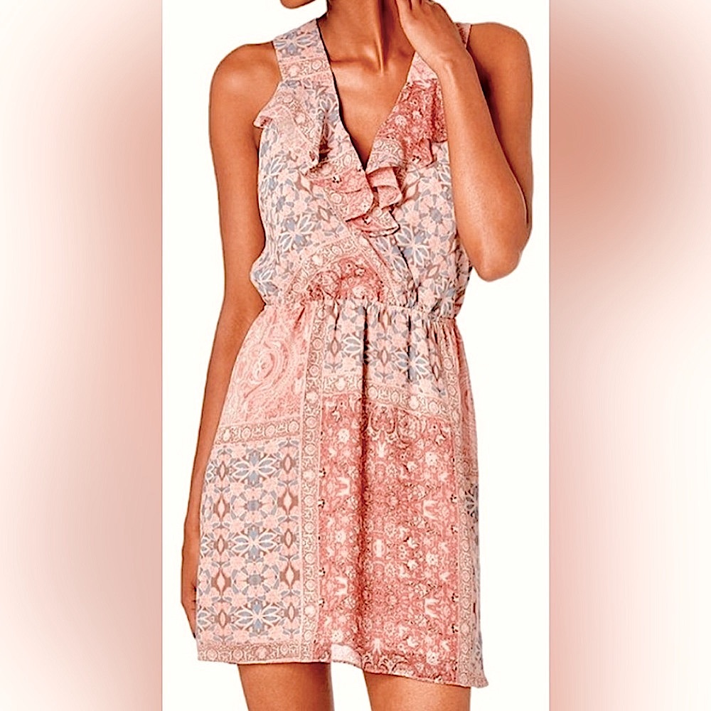 BCBGENERATION Breezy Sleeveless Mini in Dusty Rose Patchwork Pattern